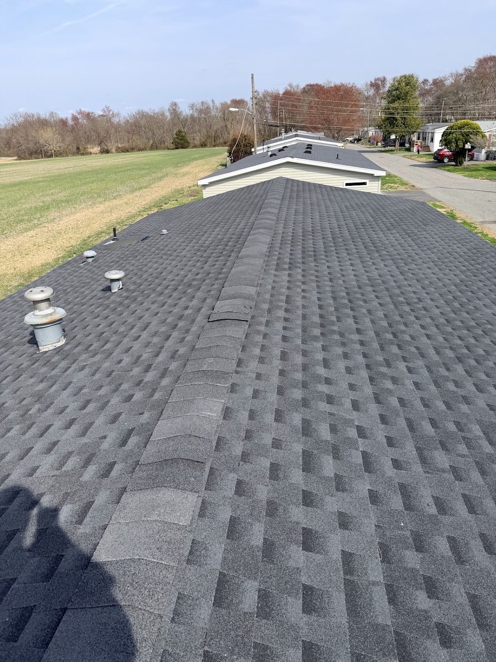 New shingle roof with ridge vent